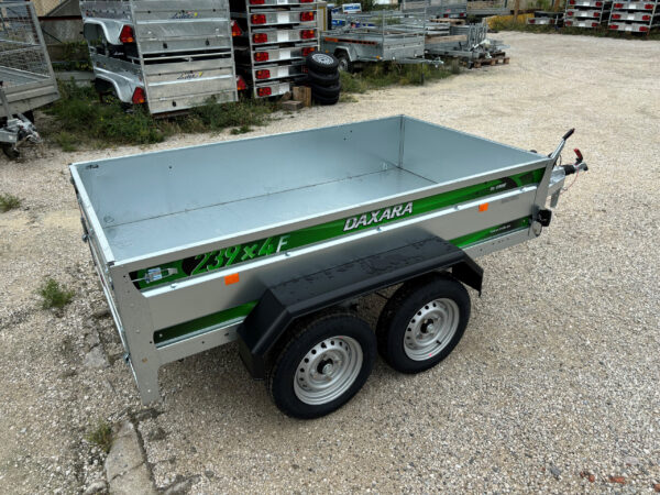 Erde Daxara 239×4 Bremsanhänger 1500/1000 KG zulässiges Gesamtgewicht – Bild 4