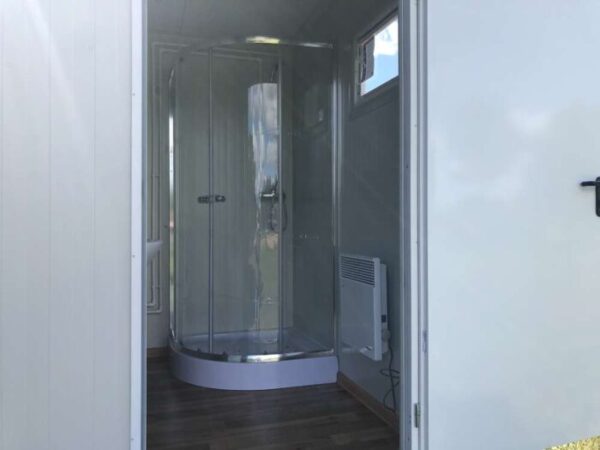 Sanitärcontainer - WC + Dusche + Tank – Bild 11