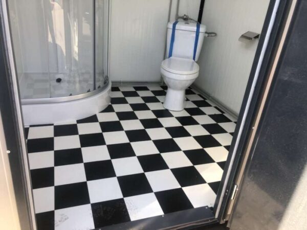 Sanitärcontainer mit Dusche 2x2M – Bild 9