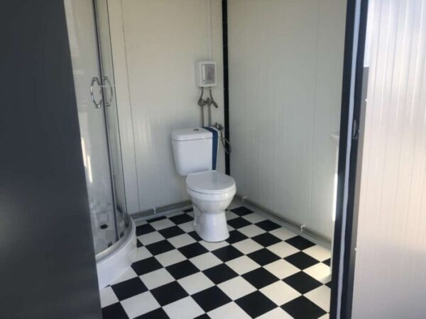 Sanitärcontainer mit Dusche 2x2M – Bild 12