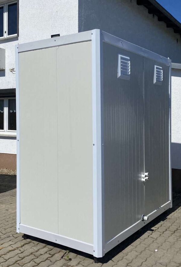 Duschcontainer mit 2 Duschen – Bild 3