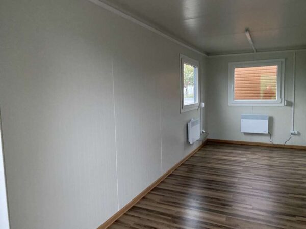 Bürocontainer mit Rollladen 6×2,40 Meter – Bild 9