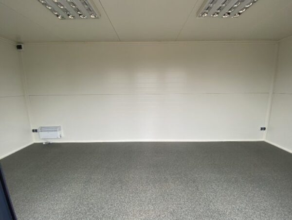 Verkaufsbürocontainer 6,00 x 2,83 m – Bild 6