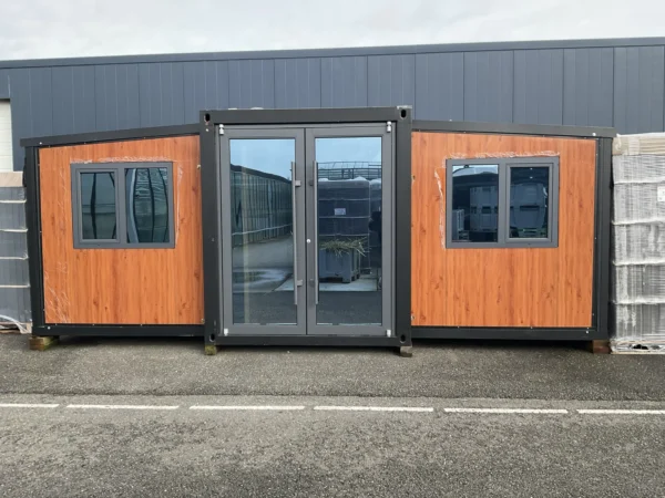 Container / mobile Einheit